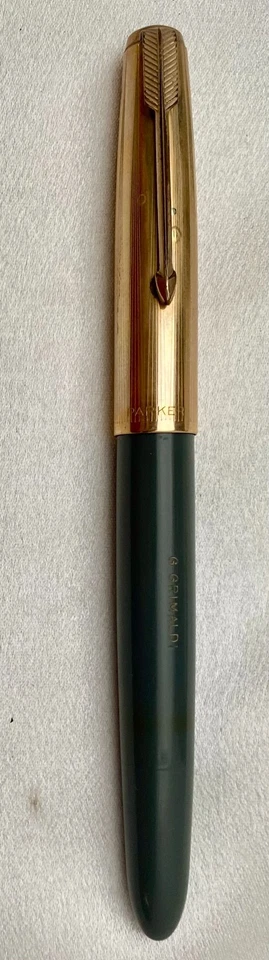 ВИНТАЖНЫЙ США PARKER 51 VACUMATIC СЕРЫЙ ПЕРЬЕВАЯ РУЧКА, 1/10 12k GF крышка, монограмма, w/коробка - Изображение 4 из 4