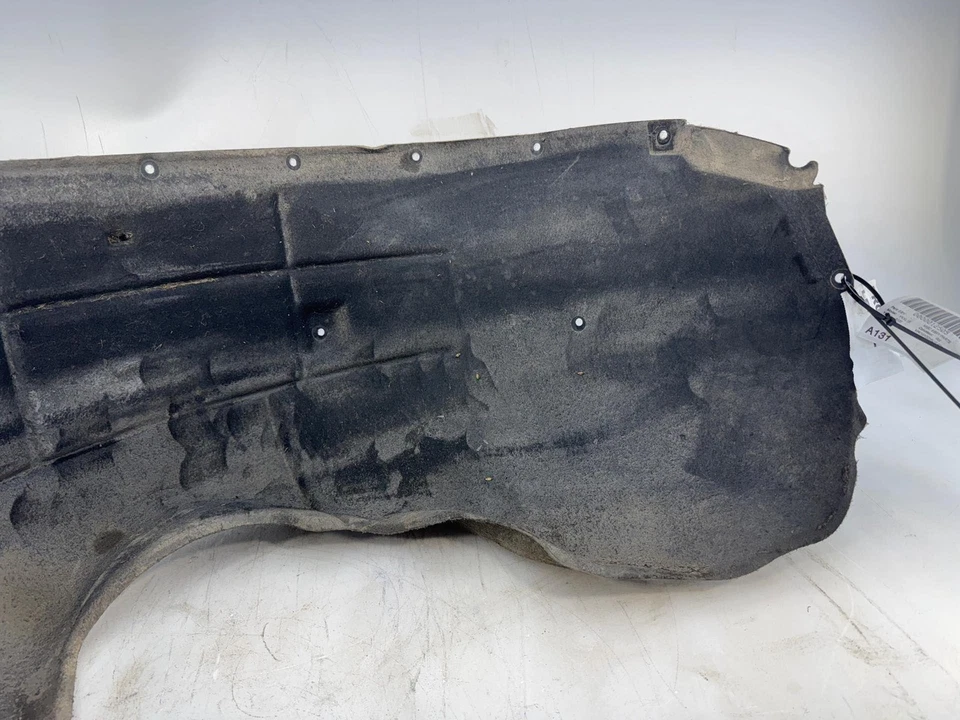 2015-2020 Gmc Yukon Xl 1500 Front Left Inner Fender Liner OEM 22806318 - Image 3 of 4