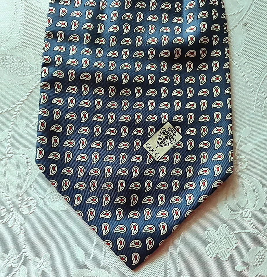 BUFANDA CORBATA ASCOT DOBLE LARGA SEDA AZUL GUCCI AUTÉNTICA ITALIA CABALLERO VINTAGE Foto 2 de 4