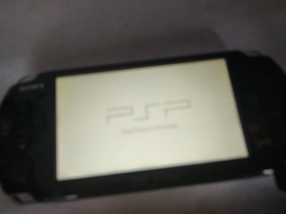 PSP  セット Sony PSP 2000 Daxter Entertainment Pack Ice Silver Handheld