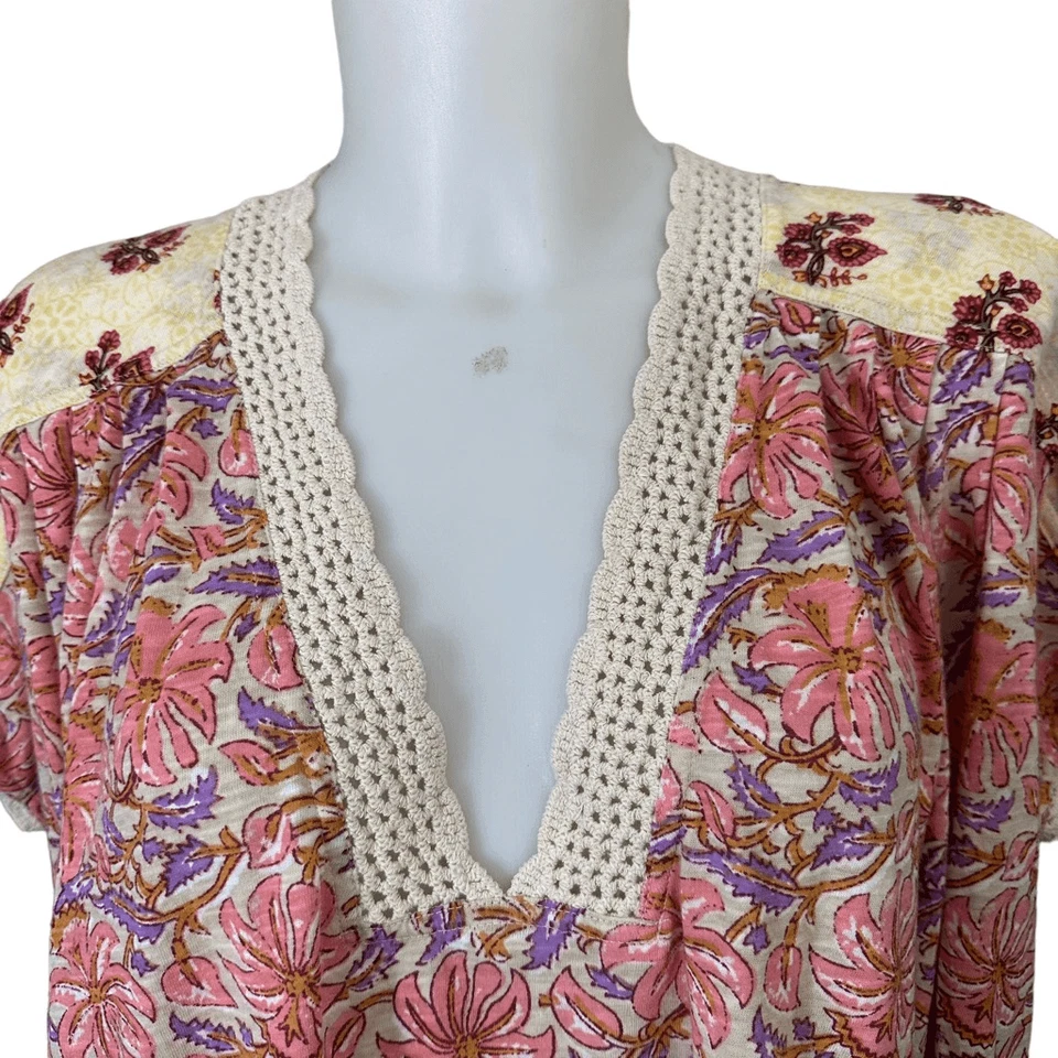 Top Free People Leilani estampado corto marfil té combo talla grande borde ganchillo Foto 2 de 4