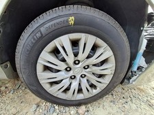 2013 Toyota Camry 16x6.5 Steel Wheel Rf Grade B - No Hub Cap Fast Shipping