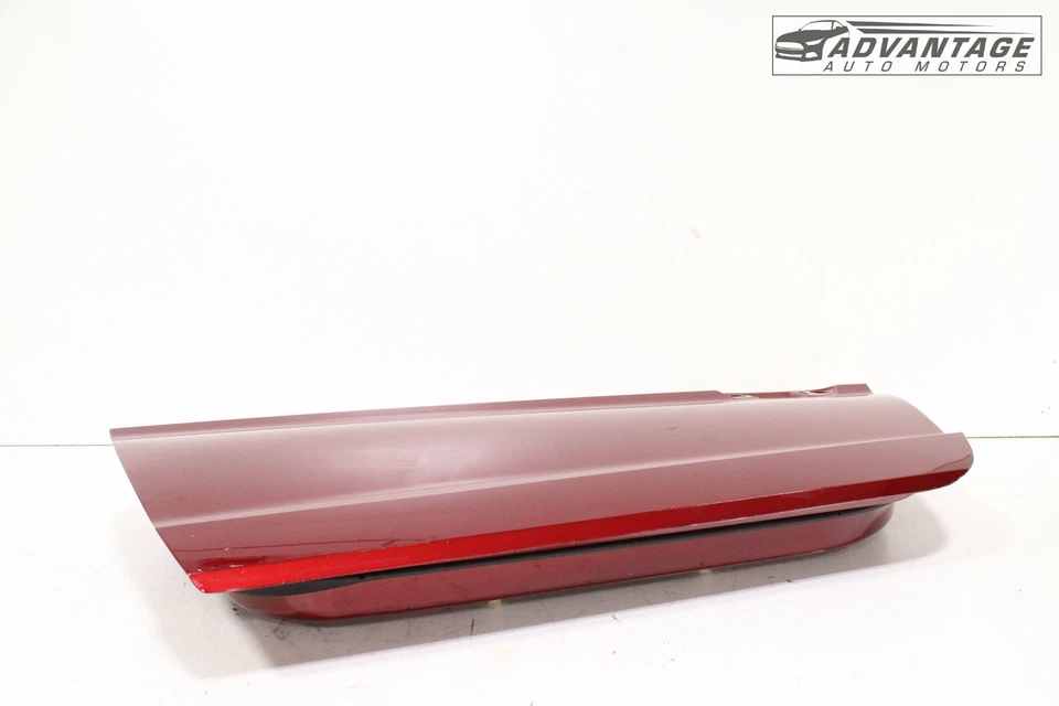 Ford Mustang 2015-2023 panel de puerta del lado del conductor delantero izquierdo rojo rubí metálico OEM Foto 2 de 4
