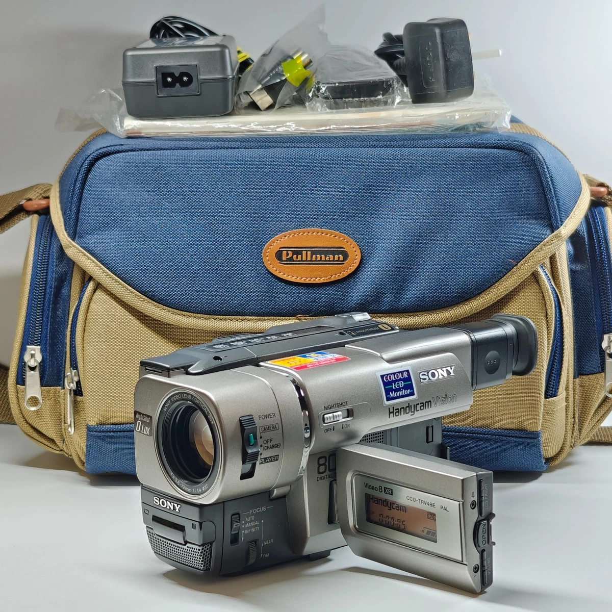Sony Handycam CCD-TRV48E Video8 XR Camcorder 20x Zoom NightShot +