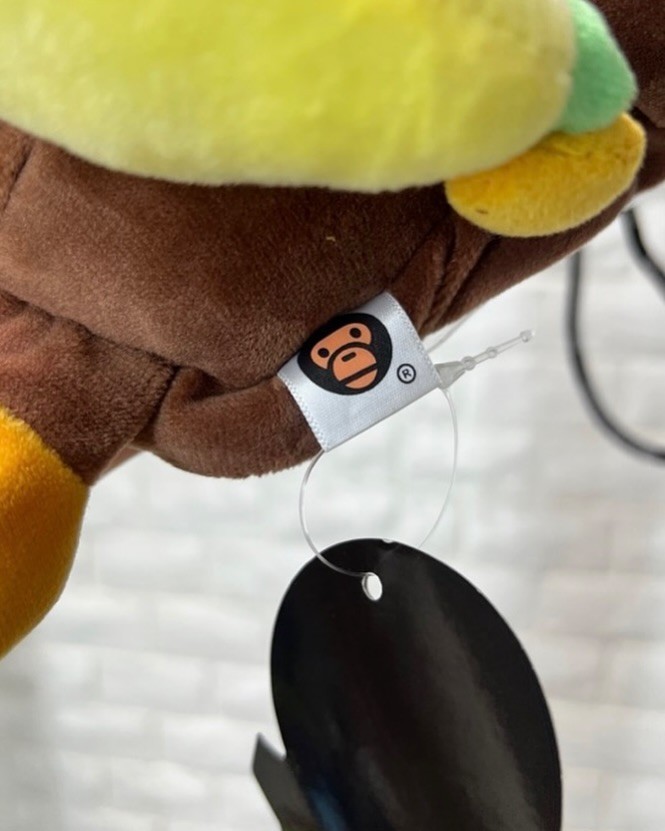 SALE Baby Milo Banana Phone Pouch Shoulder Bag BAPE A Bathing Ape Unisex - NWT thumbnail 4