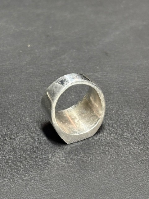 HEAVY SOLID CAST 925 STERLING SILVER AND ONYX SIG… - image 5