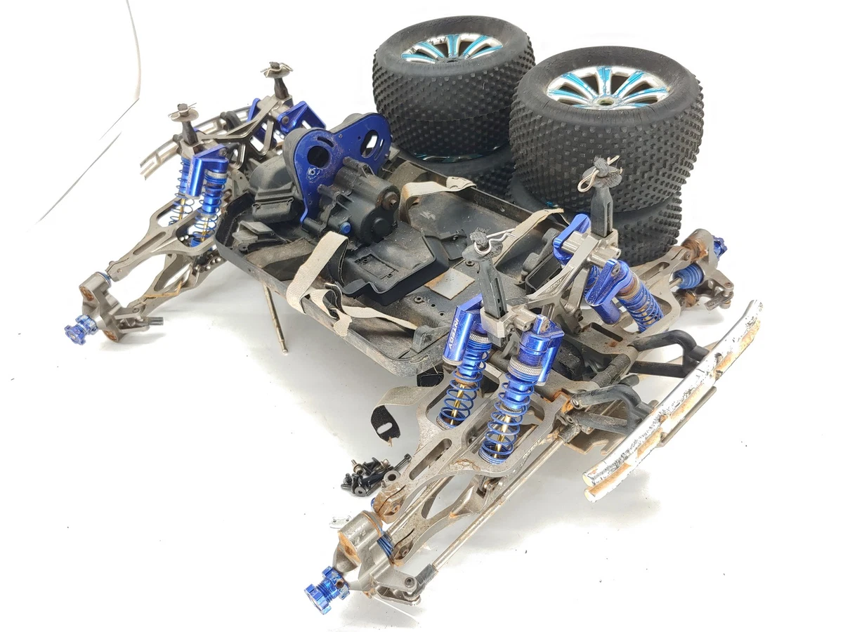 Preços baixos em Traxxas E-Maxx Modelo RC Carros, caminhões e