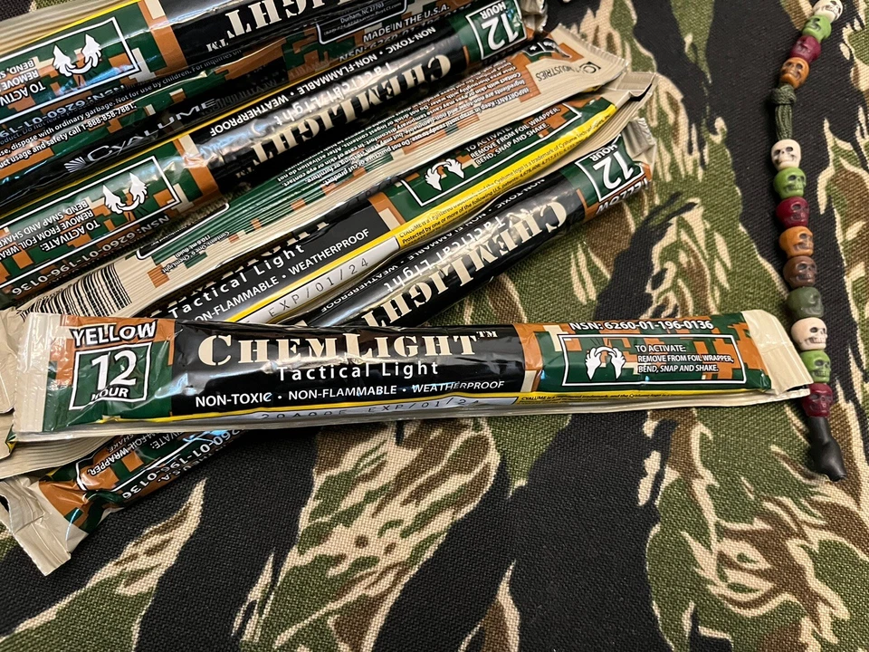 Clip AOR1 Molle con luces chem cyalume con cuentas Ranger SELLO EN JAULA SOFÁ Platatac Foto 4 de 4