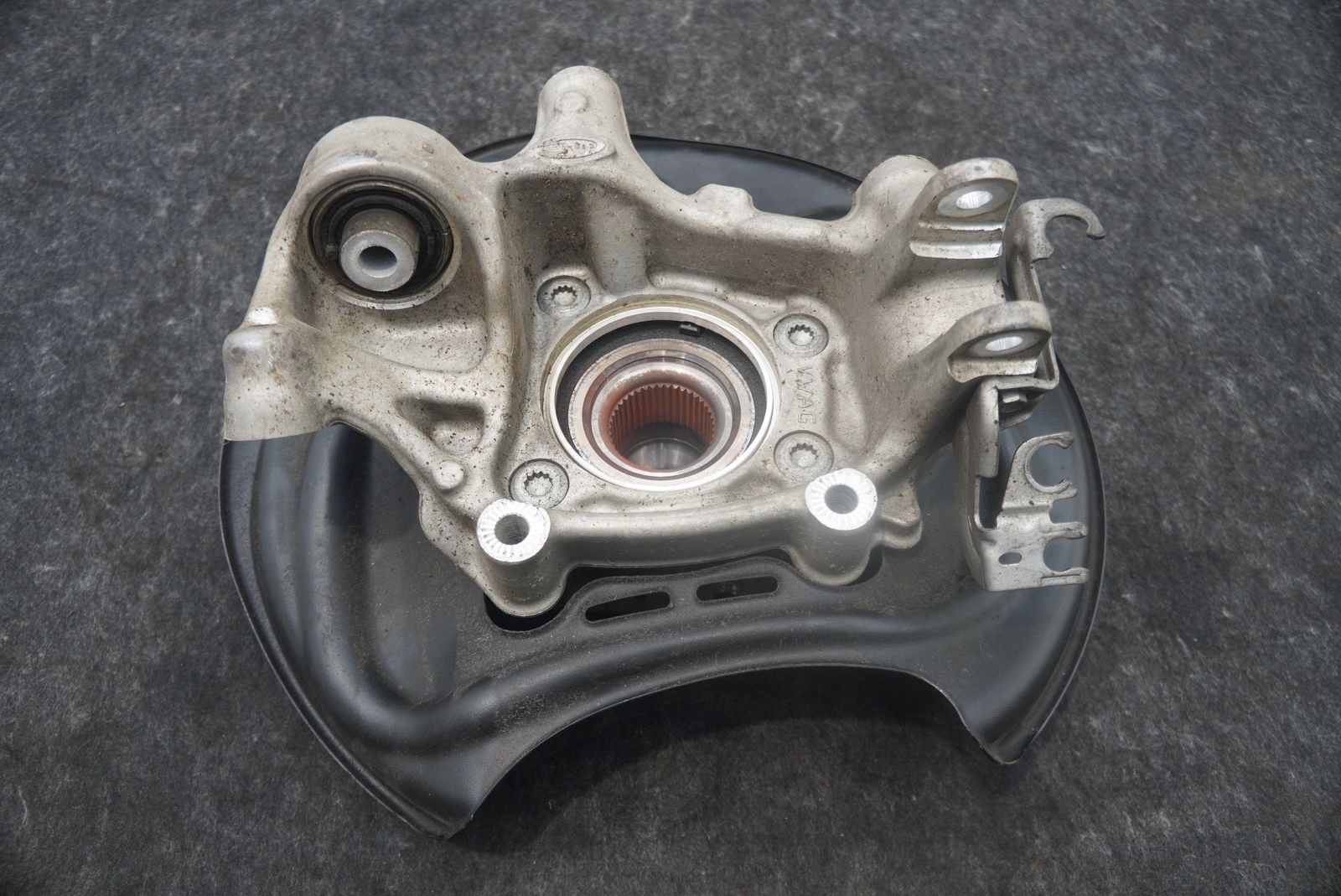 Rear Left Spindle Knuckle Hub Wheel Bearing 4M0505431AG OEM Lamborghini Urus