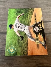 1995 Topps Stadium Club Virtual Reality Baseball Card #128 Scott Sanders (Q2)
