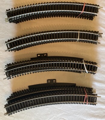 18'' Radius Circles of HO Steel Track code 100 - EACH CIRCLE SOLD SEPARATELY