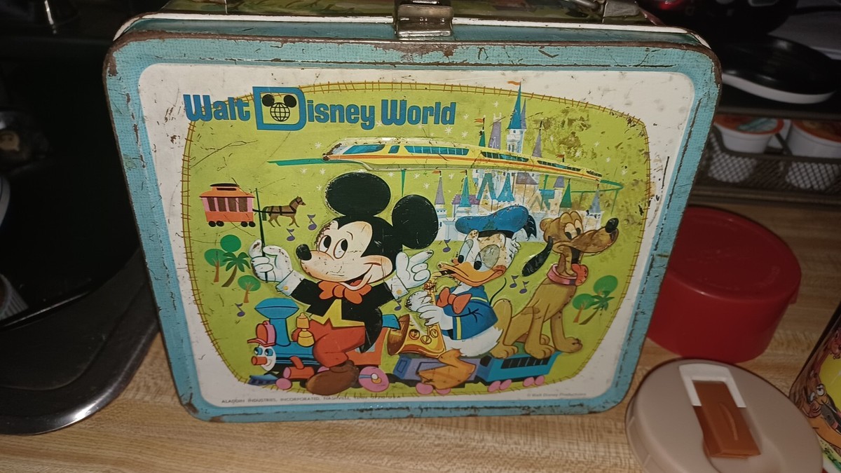 Vtg 1970's Walt Disney World Aladdin Industries Metal Lunch