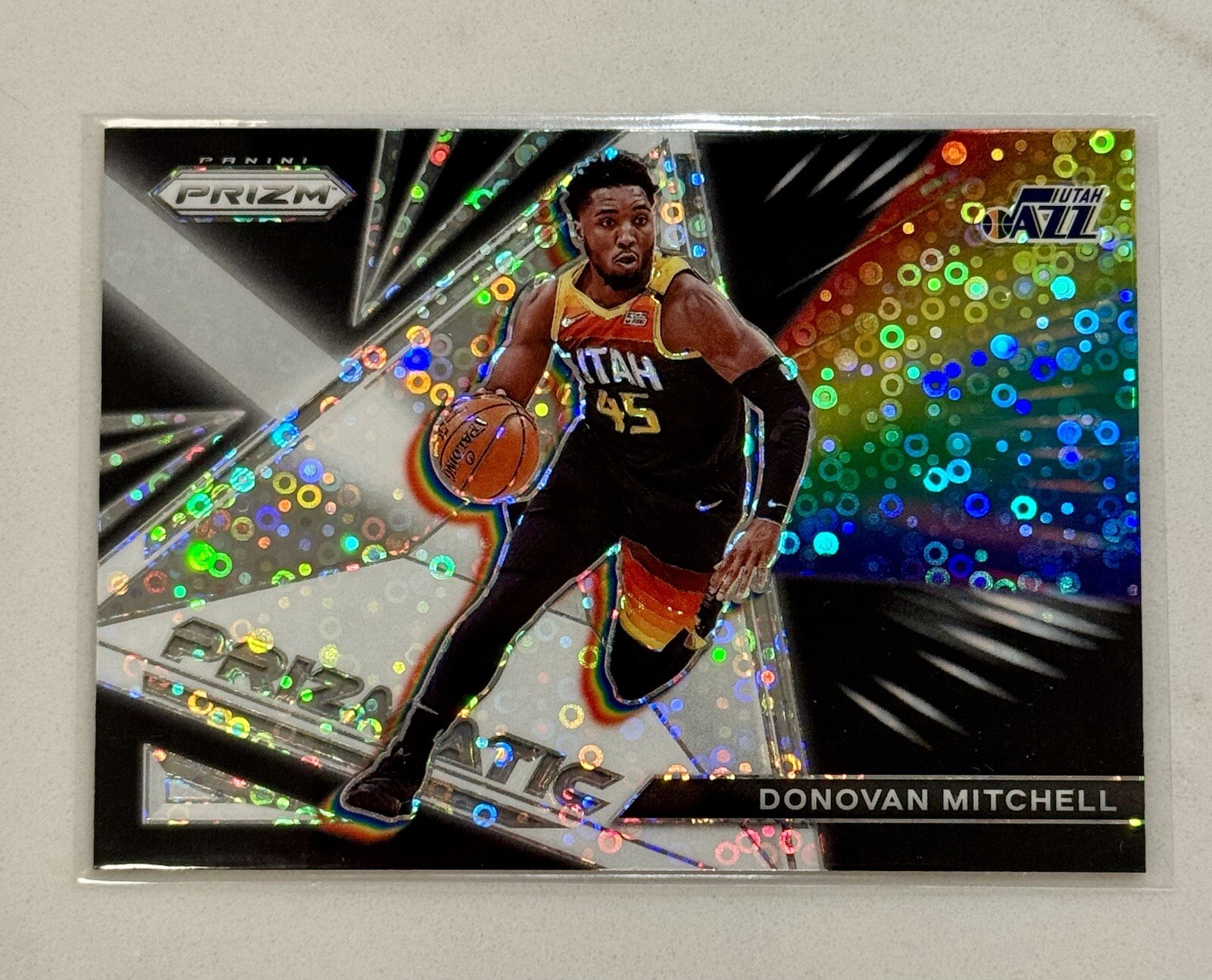 DONOVAN MITCHELL 2021-22 Panini Prizm Fast Break Disco Prizmatic Jazz Cavs
