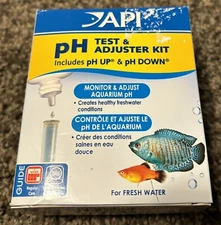 API AQUARIUM  FRESHWATER PH TEST & ADJUSTER KIT DELUXE 