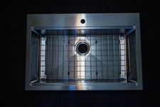 33" ALL-IN-ONE KITCHEN WORKSTATION SINK, Stainless Steel