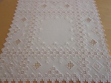 Sonderpreis-Hardanger Mitteldecke 72x72cm- Handarbeit