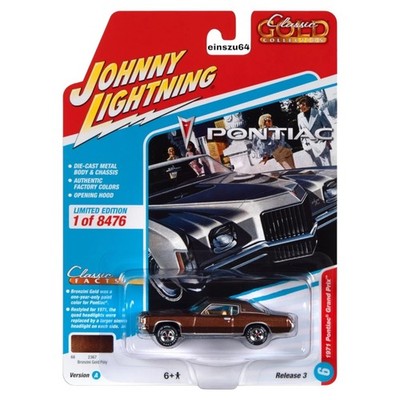 Johnny Lightning - 1971 Pontiac Grand Prix, Bronzini Gold Metallic - JLSP283A