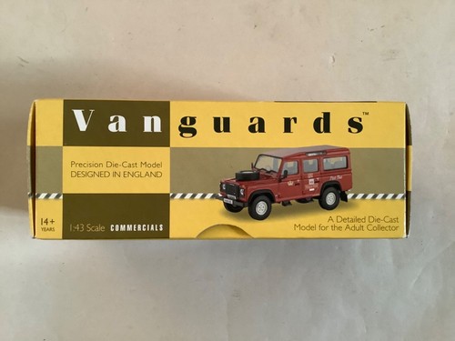CORGI VANGUARDS 1:43 LAND ROVER DEFENDER 110 ROYAL MAIL GLENSHEE VA09711 - Picture 5 of 17