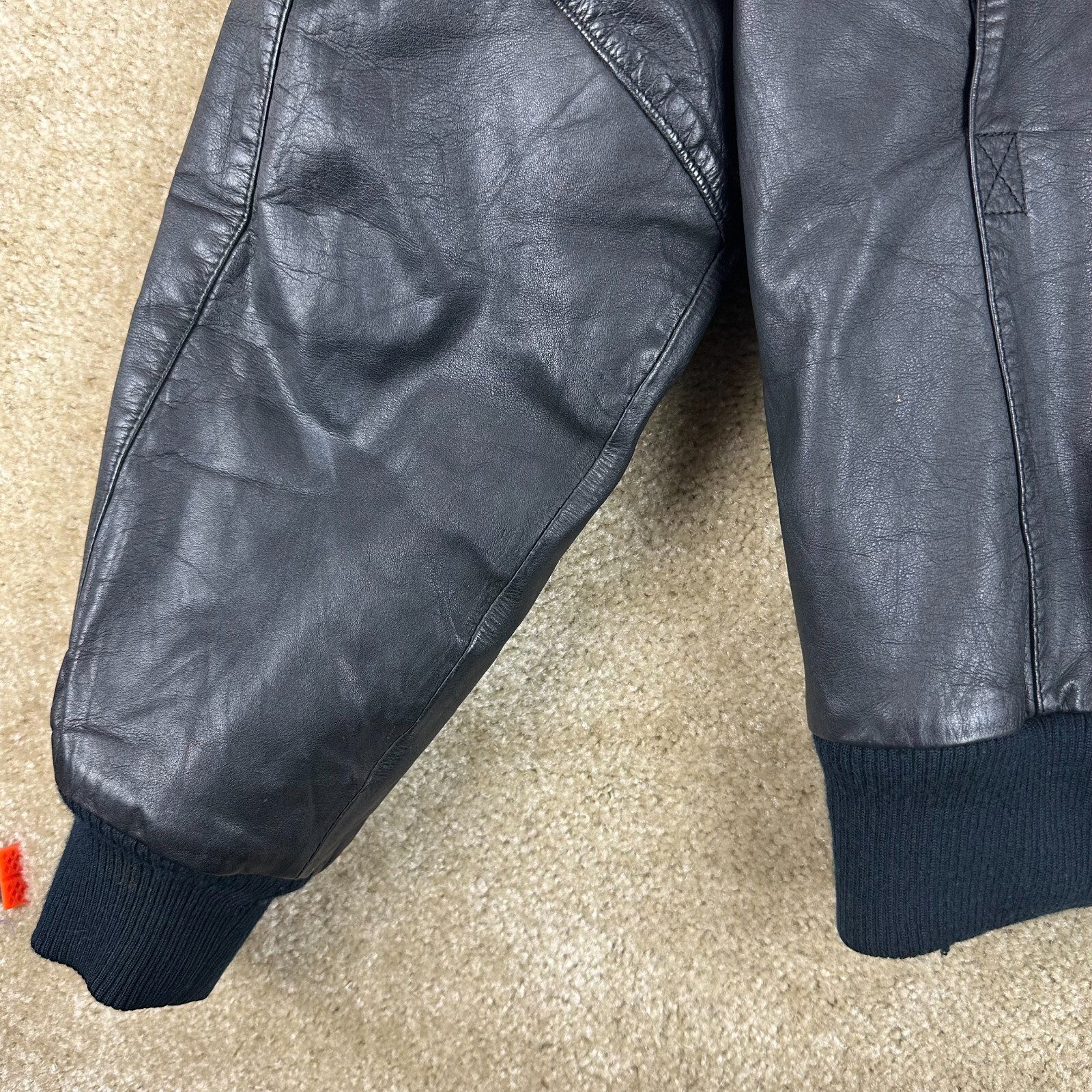 Guy Laroche Paris Mens Bomber Jacket L Leather Zip Up snap Black