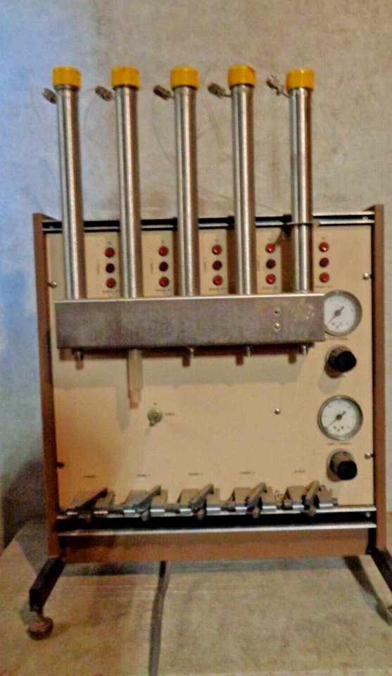 MÓDULO DE ABSORCIÓN VINTAGE ROSEMOUNT DOHRMANN AD-3 120V .75 AMP 60 HZ 1 FASE Foto 2 de 4