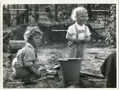 G993 Foto 20er Jahre Spielende Kinder von der Berliner Fotografien Else Dierberg