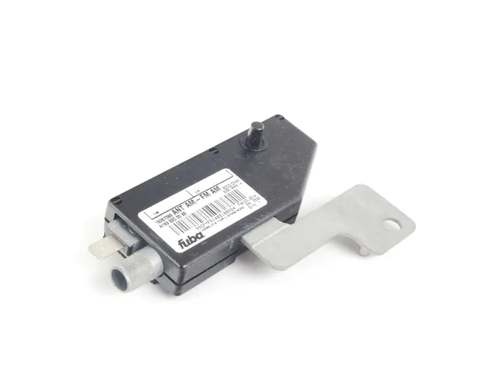 MERCEDES-BENZ ML W163 Antennenverstärker AM/FM A1638200089