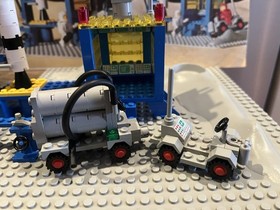 LEGO SPACE 483 ALPHA-1 ROCKET BASE COMPLETE w Instructions Box Parts Hollow Figs