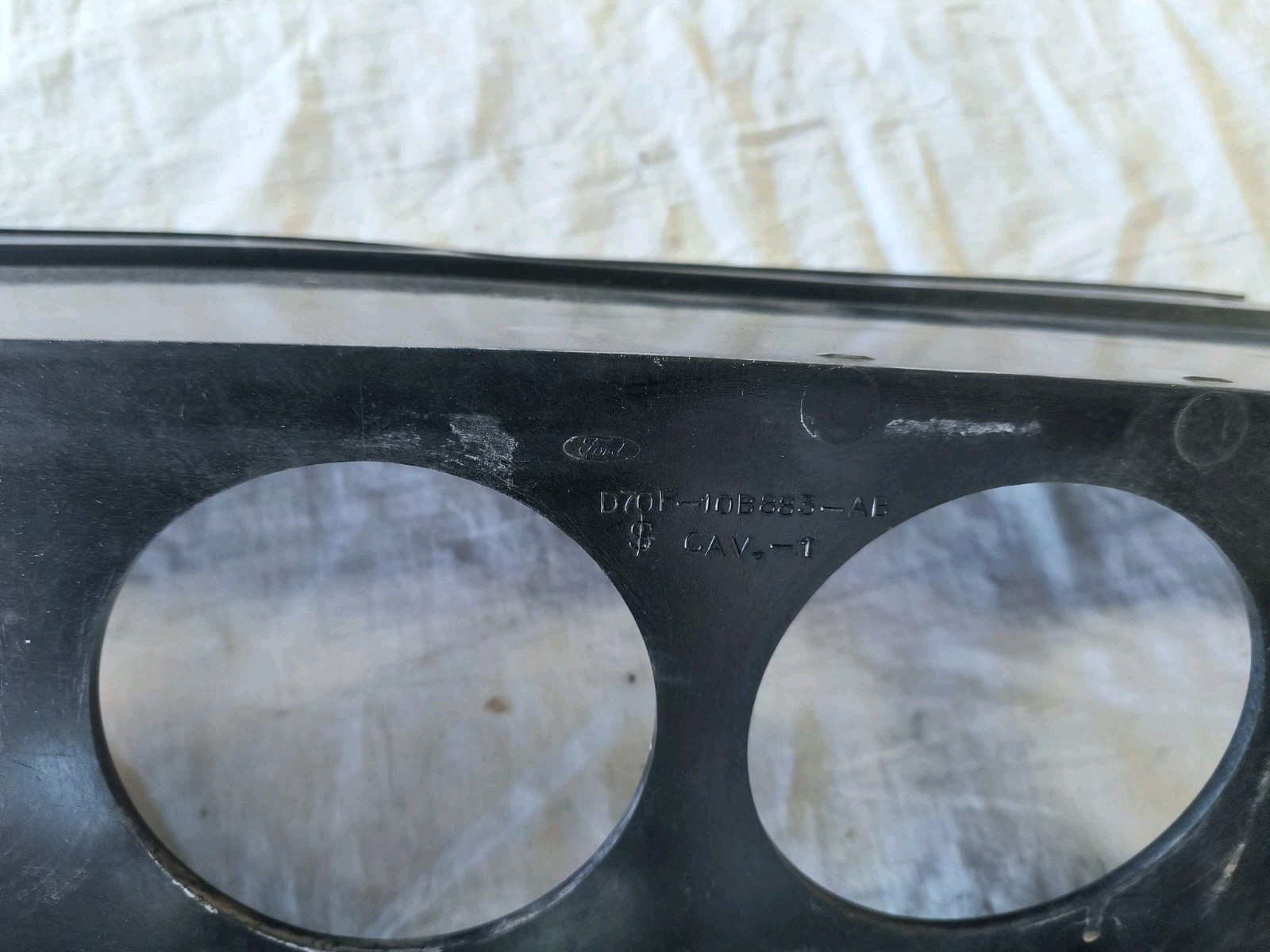   TORINO RANCHERO COUGAR FORD GT TACHOMETER GAUGE INSTRUMENT CLUSTER BEZEL