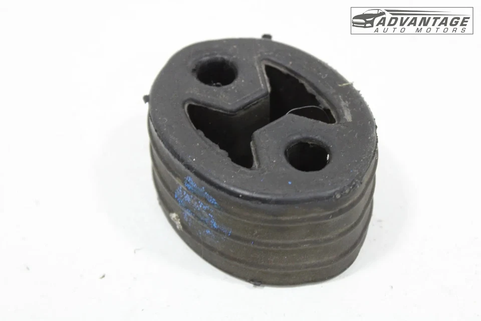 Ford Explorer 2012-2025 sistema de escape silenciador tubo aislador suspensión OEM Foto 2 de 4