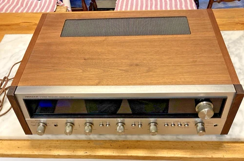 Vintage Pioneer SX-727 Receiver Stereo Excellent Cosmetic Cond For Parts/Project