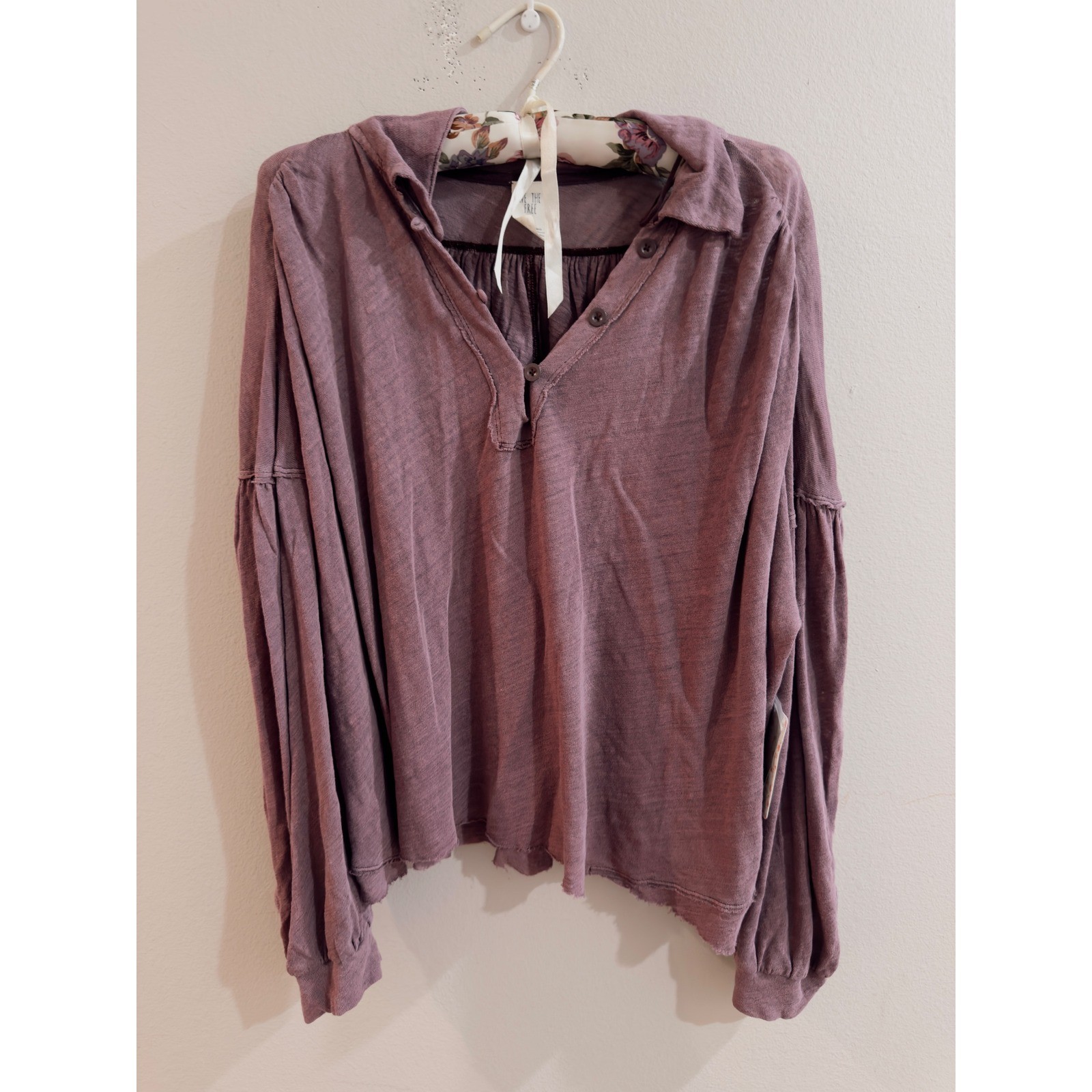 We The Free Mulberry Slub Knit Henley Balloon Sleeve Top Medium NEW Free People