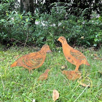 4PCS Rusty Quail Family Decorative Garden Stakes, Metal Birds Yard Decor, Bird L