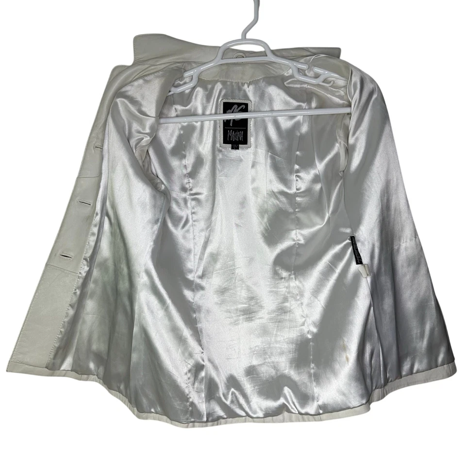 Chaqueta Blazer Grande Vintage Máxima Para Mujer Cuero Blanco 3 Botones Minimalista Años 90 Foto 3 de 4