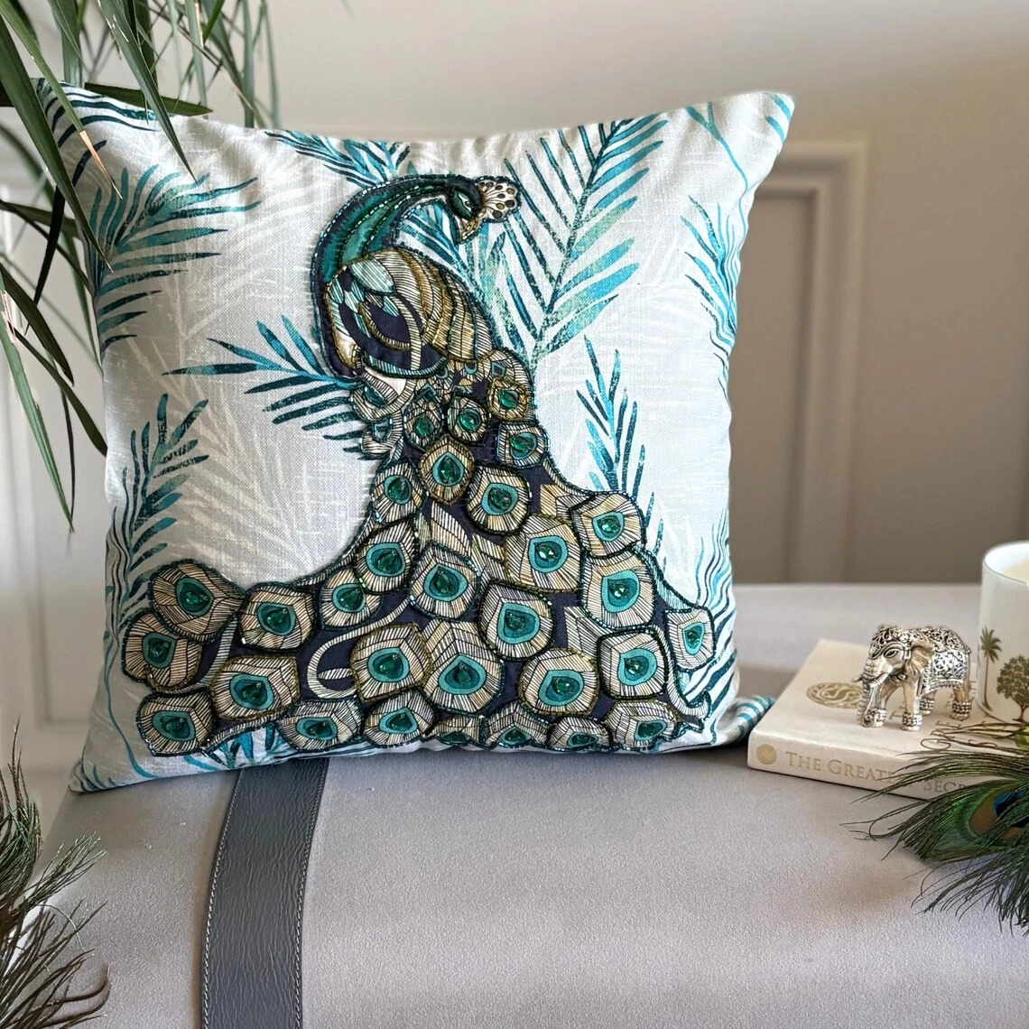 Sofa Pillow Cover Green 16"x16", Bed Decor Cotton Fabric - Art Nouveau Peacock
Opens in a new window