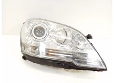 Mercedes-Benz ML W164 2010 RHD XENON FRONT RIGHT HEADLIGHT A1648206561 Mercedes-Benz ML W164 2010 RHD XENON FRONT RIGHT HEADLIGHT A1648206561