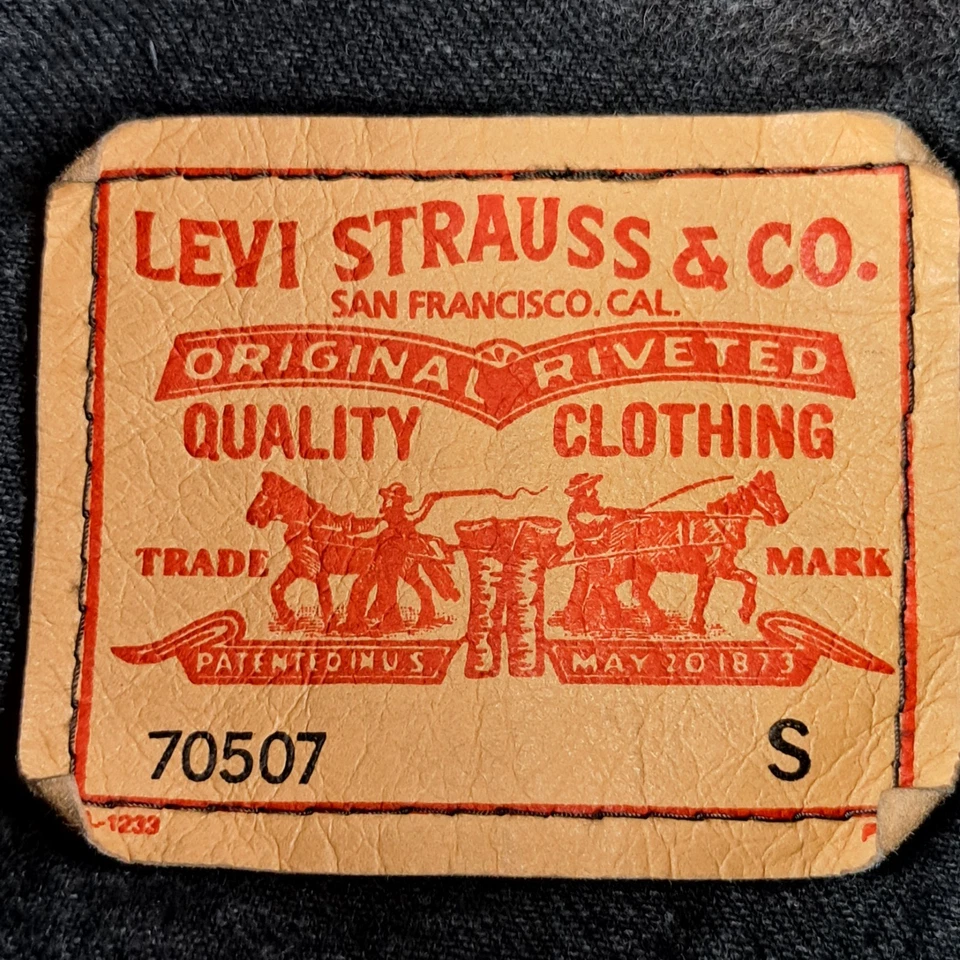 Chaqueta Levis De Colección Para Hombre Pequeña Negra Denim Botón 70507 Trucker Años 80 Hecha en EE. UU. Foto 2 de 4