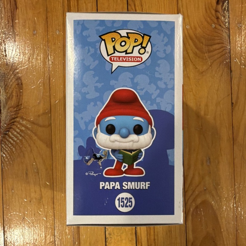 Funko Pop!: PAPA SMURF (Magic Book) #1525 Target 2024 SDCC Shared Exclusive