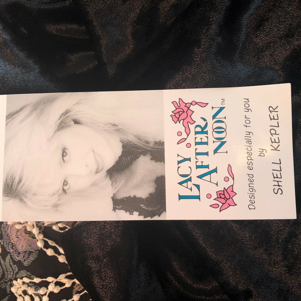 Vintage Lacy Afternoon Shell Kepler Black Floral Tapestry Shawl Lace ...