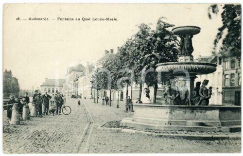 1910 ca AUDENARDE (BELGIQUE) Fontaine au Quai Louise-Marie *Carte postale ANIMEE - 第 1/1 張圖片