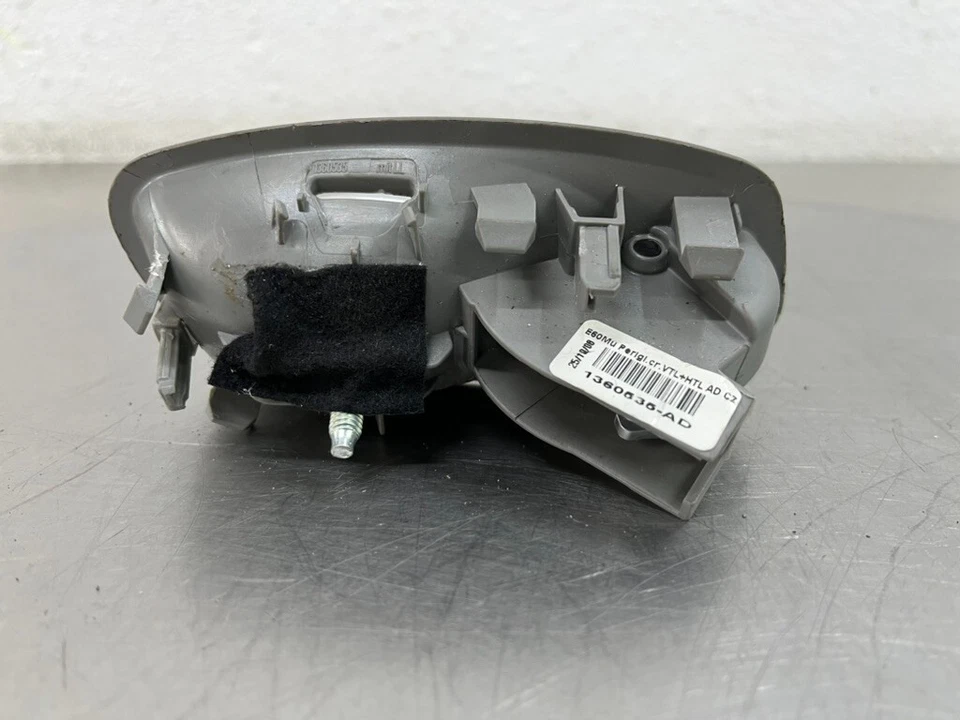 06-10 BMW 528I 535I 550I FRONT OR REAR LEFT BACK SIDE INTERIOR INNER DOOR HANDLE - Image 2 of 4