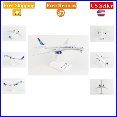SkyMarks United 777-300ER 1/200 Model Airplane, Blue Livery, Adult