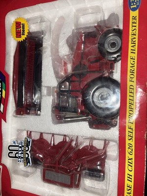 Case IH CHS 620 Self Propelled Forge Harvester 1:32 Die-Cast