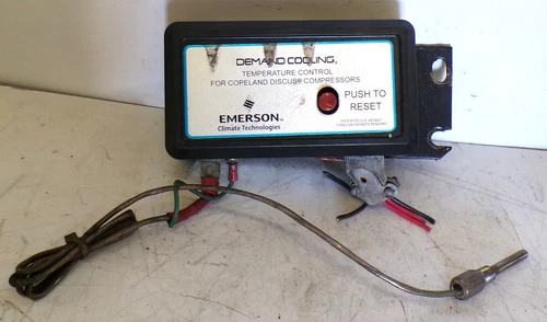 COPELAND 085-0110-01 DEMAND COOLING TEMP CONTROL 240V Used Cut Out / N2