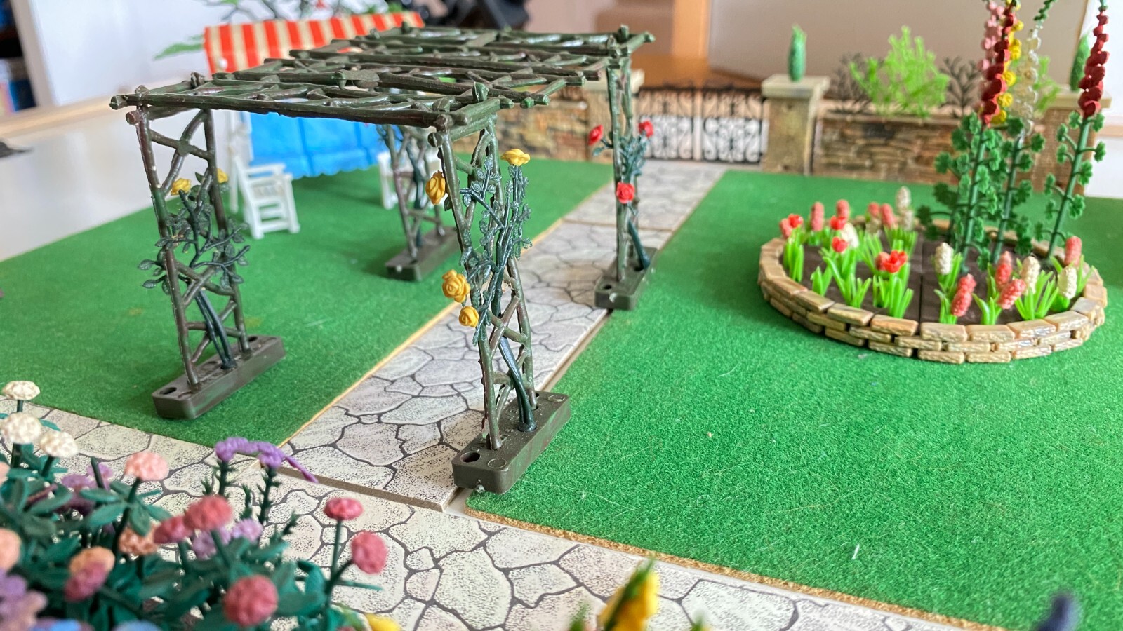 Britains Minature Floral Garden Job Lot eBay