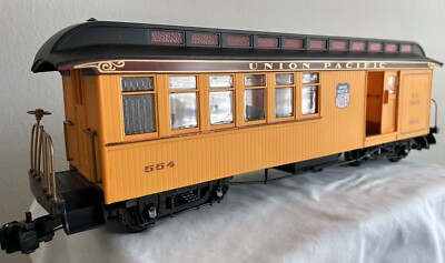 Bachmann Big Haulers Union Pacific 554 US Mail Combine Car (#97101) -NEW in BOX!
