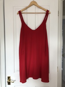 vestido vermelho zara