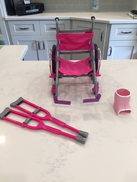 my life doll wheelchair and crutches