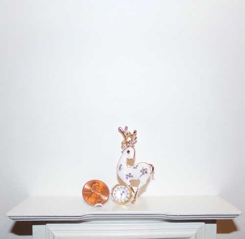 ¡Nuevo! Hermoso reloj cúpula de vidrio de reno blanco miniatura para casa de muñecas - Imagen 3 de 11