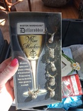 Dellarobbia Boston Warehouse Set/6 Wine Markers Charms Silver
