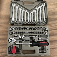 Crescent 70 Pc. CTK70MP Professional Mechanic Tool Socket Wrench Set w/ Case
